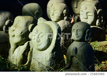 金澤市遼寧寺石佛群 25883460