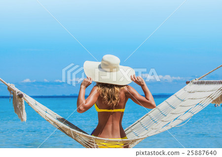 Woman in hummock 25887640