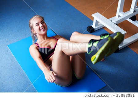 Girl exercising abs Girl exercising abs 25888081