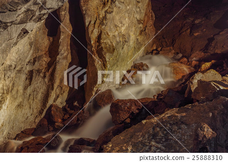 Fudo cave stalactite cave, Kawakami village, Yoshino gun, Nara prefecture Fudo cave stalactite cave, Kawakami village, Yoshino gun, Nara prefecture 25888310