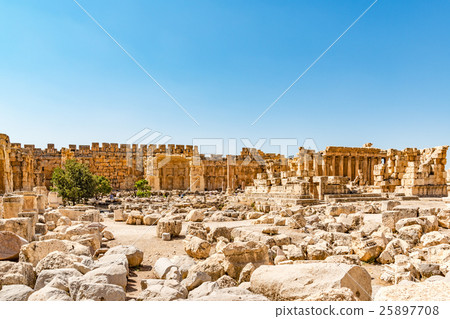 世界遺產巴勒貝克(黎巴嫩,貝卡高原) 世界遺產巴勒貝克(黎巴嫩,貝卡高原) 25897708