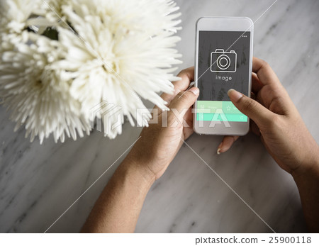 Image Application Gallery Display Concept 25900118