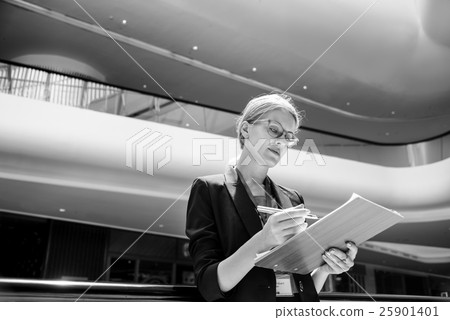 Businesswoman Vision Strategy the Way Forward Concept Businesswoman Vision Strategy the Way Forward Concept 25901401