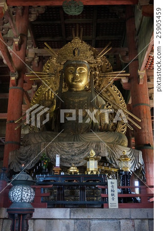 奈良“Todaiji寺”:智慧浣熊坐(Daibutsu右側) 奈良“Todaiji寺”:智慧浣熊坐(Daibutsu右側) 25905459