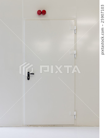 Shot of a white metal door 25907103