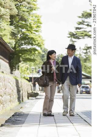 成熟的旅行 25907842