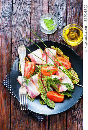 fresh salad 25914802