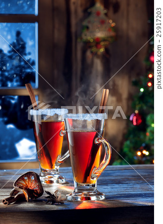 gluhwein  25917203