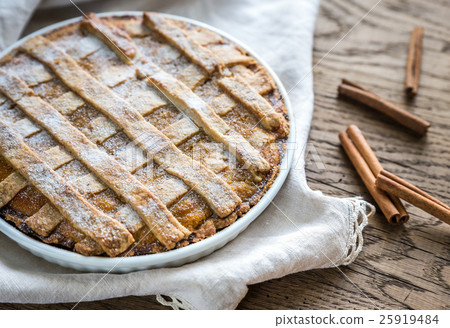 Pumpkin pie on the wooden background Pumpkin pie on the wooden background 25919484