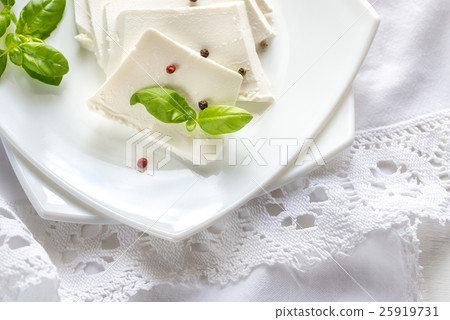 Ricotta cheese Ricotta cheese 25919731