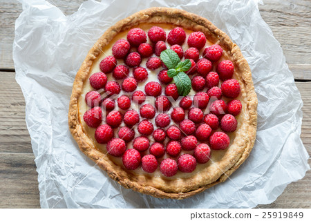 Raspberry tart with custard Raspberry tart with custard 25919849