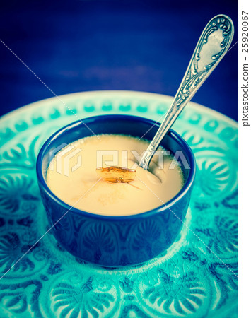 Creme caramel in the pots Creme caramel in the pots 25920067