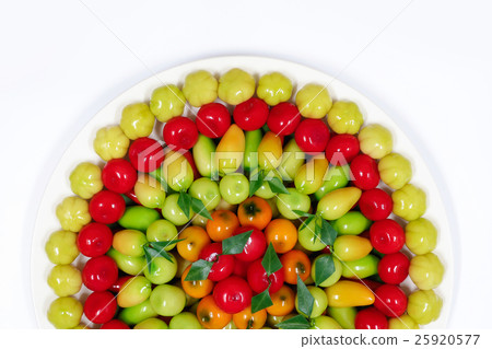 Kanom look choup. 25920577