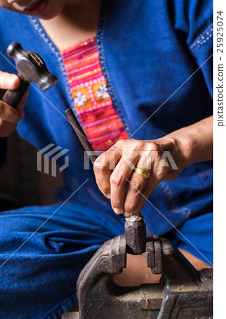 Thai traditional handcraft barrette making   25925074