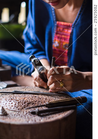 Thai traditional handcraft barrette making   25925082