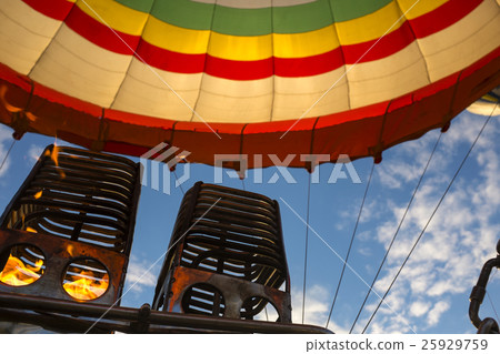 Filling the hot air balloon Filling the hot air balloon 25929759