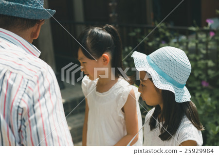 小學學生 小學生 找 25929984