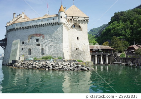 Chillon Castle 25932833