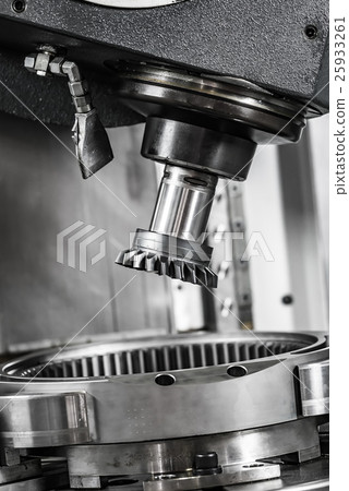 Metalworking CNC milling machine. 25933261