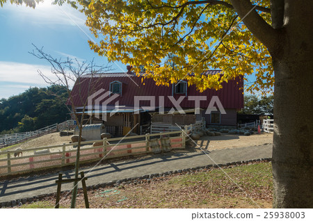 神戶市六甲山牧場的主樓 神戶市六甲山牧場的主樓 25938003