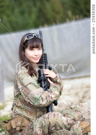 Survival game Military female image 25938308