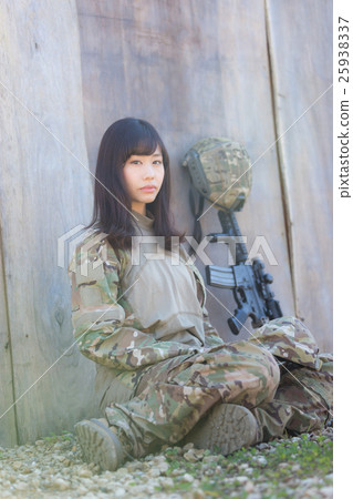 生存遊戲軍事女性形象 25938337