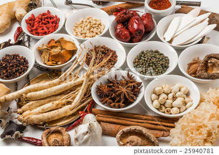 Korean ginseng and Chinese traditional medicine health food Chinese medicine and ginseng 25940781