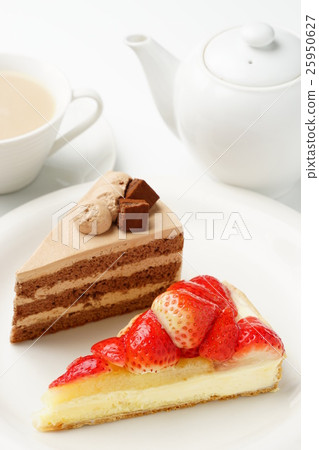 Strawberry tart cake Strawberry tart cake 25950627