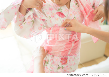浴衣 夏季和服 裝配 25951139