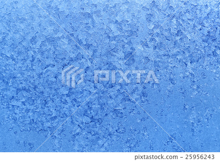 Natural ice pattern on winter glass Natural ice pattern on winter glass 25956243