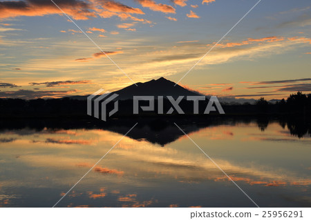 Mt. Tsukuba of Chaoyang Mt. Tsukuba of Chaoyang 25956291