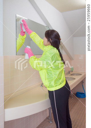 設施工作人員 25959660