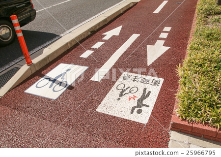 Bicycle path Bicycle path 25966795