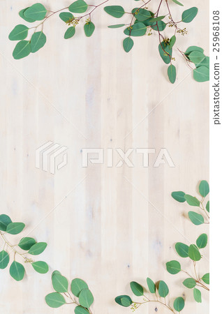 wooden board with leaves 25968108