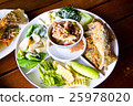 Traditional Thai food 25978020
