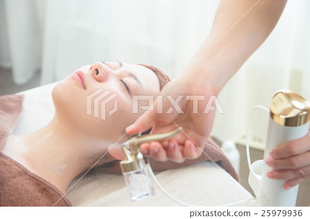 Beauty Beauty 25979936