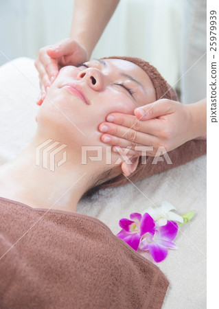 Beauty Beauty 25979939