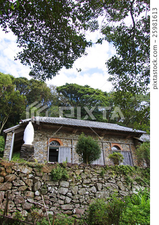 Ono's Church Ono's Church 25981613