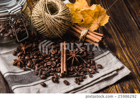Coffee Beans with Autumn Leaves 25986292