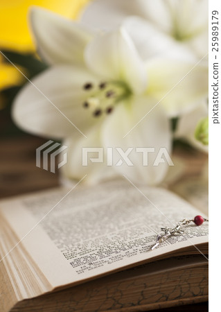 Bible, Eucharist, sacrament of communion Bible, Eucharist, sacrament of communion 25989179