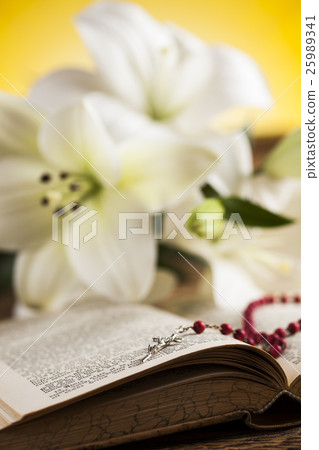 Bible, Eucharist,sacrament of communion background 25989341