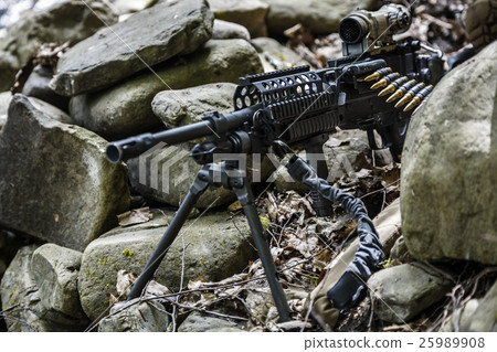 army ranger machine gunner 25989908