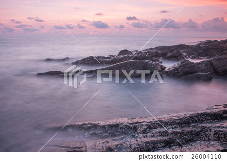 Seascape during sunset 26004110