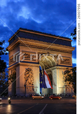 Arc de triomphe Paris 26007956