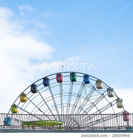 Ferris wheel 26008968