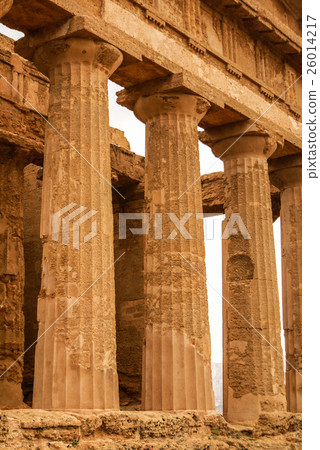 The ruins of Temple of Concordia,  26014217