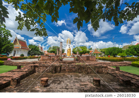 Temple in Phitsanulok, Thailand Temple in Phitsanulok, Thailand 26018030