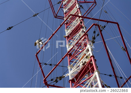 Men painting radio transmitter tower Liblice 26022868