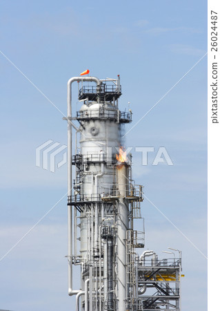 Petrochemical oil refinery 26024487