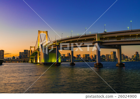 Rainbow Bridge  26024900